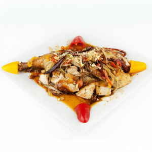 Stir-Fried Seafood Noodles in Soy Sauce 海鲜炒拉面